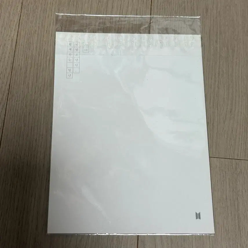 [BUNJANG] BTS V Season's Greetings Postcard / BTS 방탄 2018 시즌그리팅 뷔 태형 엽서 사진