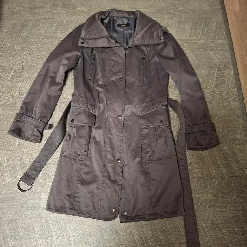 [BUNJANG] Charcoal Quilted Coat with Raccoon Fur Collar / 차콜색 누빔코트 라쿤털 카라 퍼코트