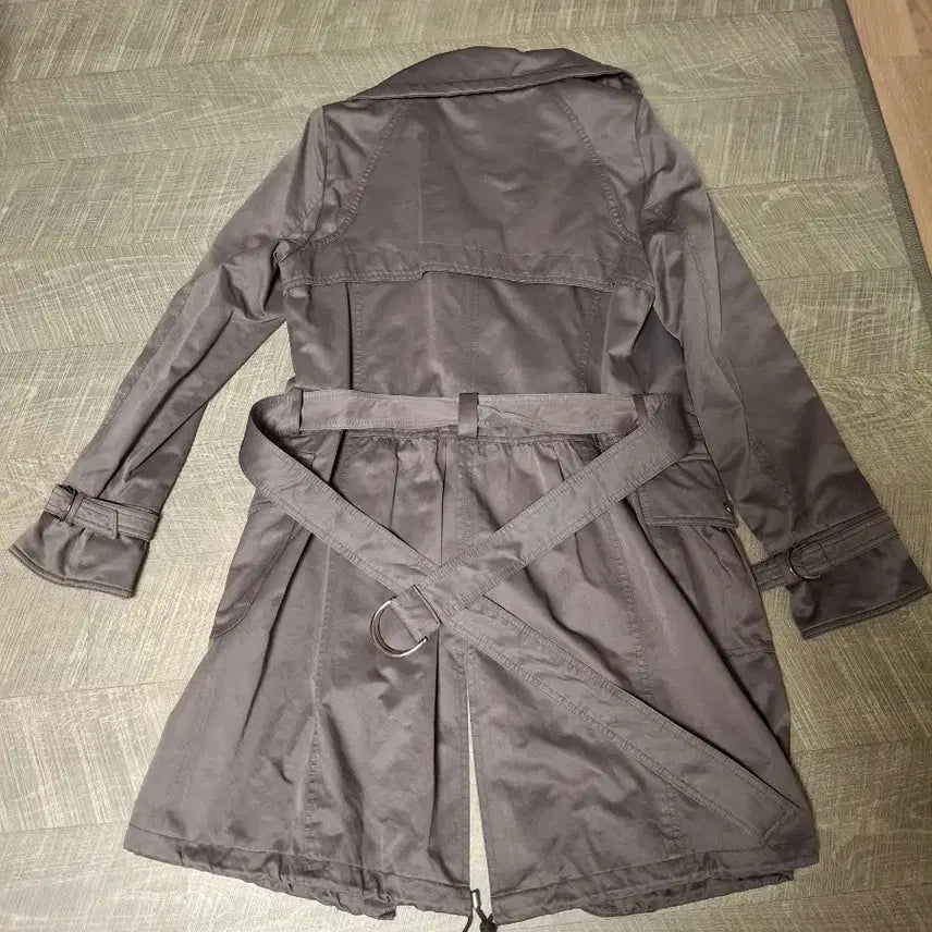 [BUNJANG] Charcoal Quilted Coat with Raccoon Fur Collar / 차콜색 누빔코트 라쿤털 카라 퍼코트