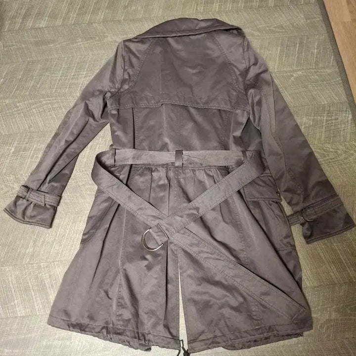 [BUNJANG] Charcoal Quilted Coat with Raccoon Fur Collar / 차콜색 누빔코트 라쿤털 카라 퍼코트