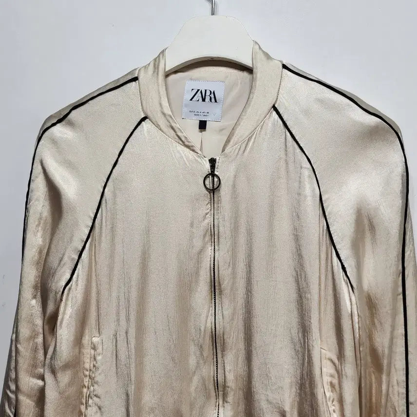 [BUNJANG] ZARA Satin Crop Bomber Jacket / 자라 ZARA 새틴 크롭 봄버 재킷 S