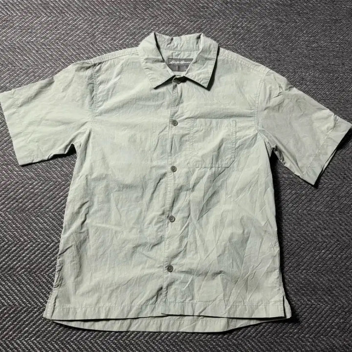 [BUNJANG] Eddie Bauer Half Shirt M / 에디바우어 하프 셔츠 M