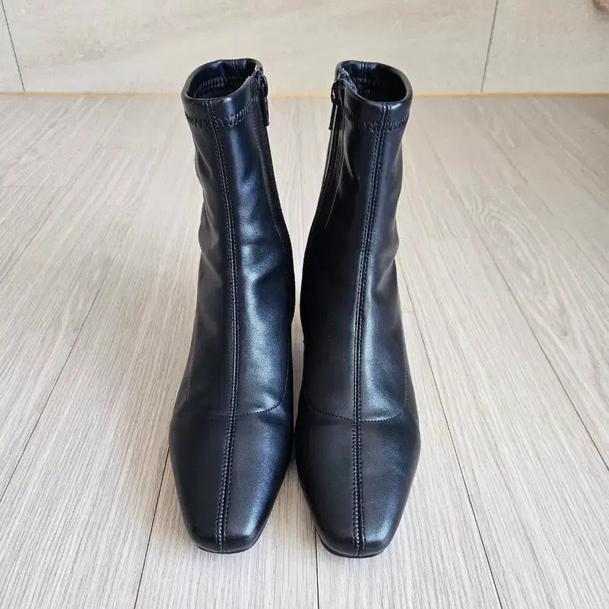 [BUNJANG] SAPPUN HOREIN Ankle Boots (Black) / 사뿐 호레인 삭스 앵클부츠 블랙 235 (5cm)/여분굽 포함