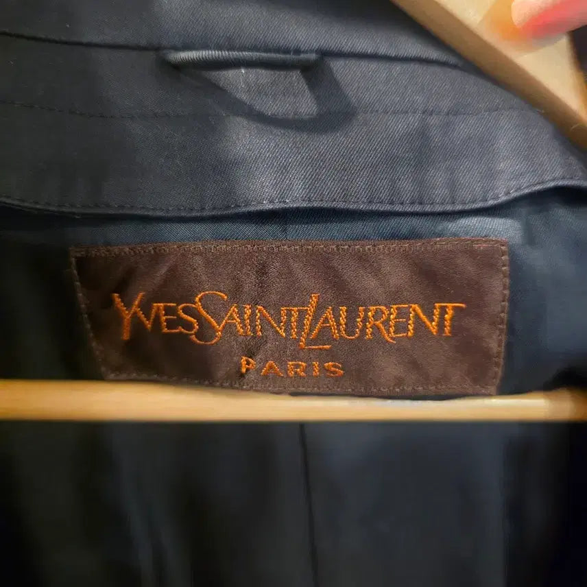 [BUNJANG] Yves Saint Laurent High Neck Coat / 입생로랑  하이넥코트