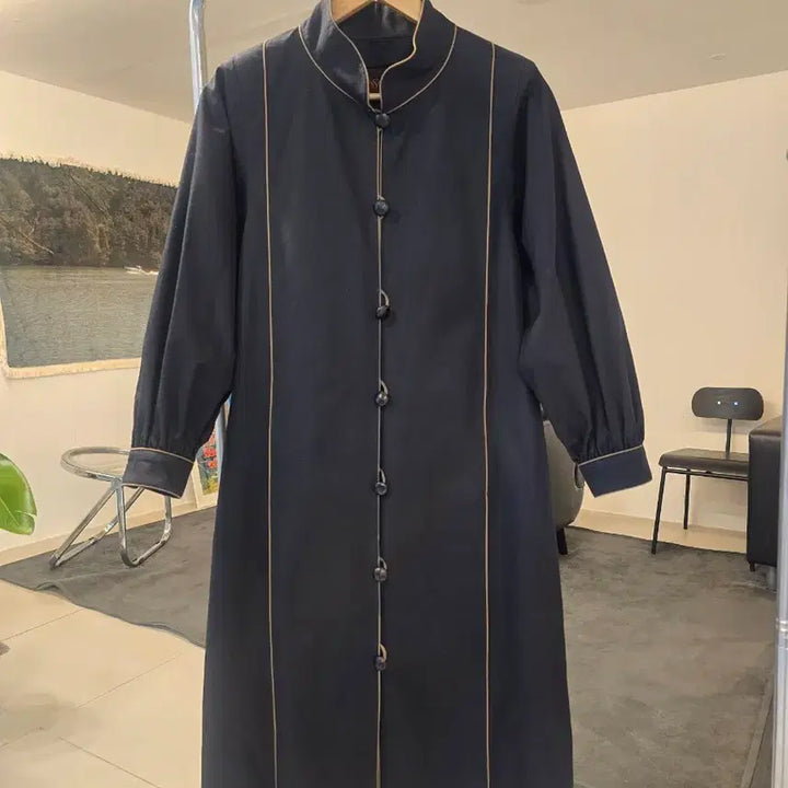 [BUNJANG] Yves Saint Laurent High Neck Coat / 입생로랑  하이넥코트