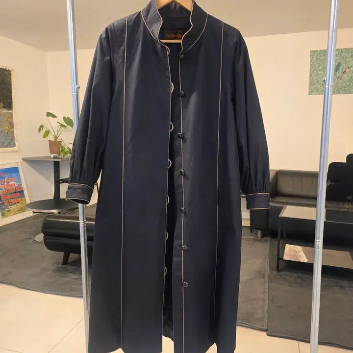 [BUNJANG] Yves Saint Laurent High Neck Coat / 입생로랑  하이넥코트