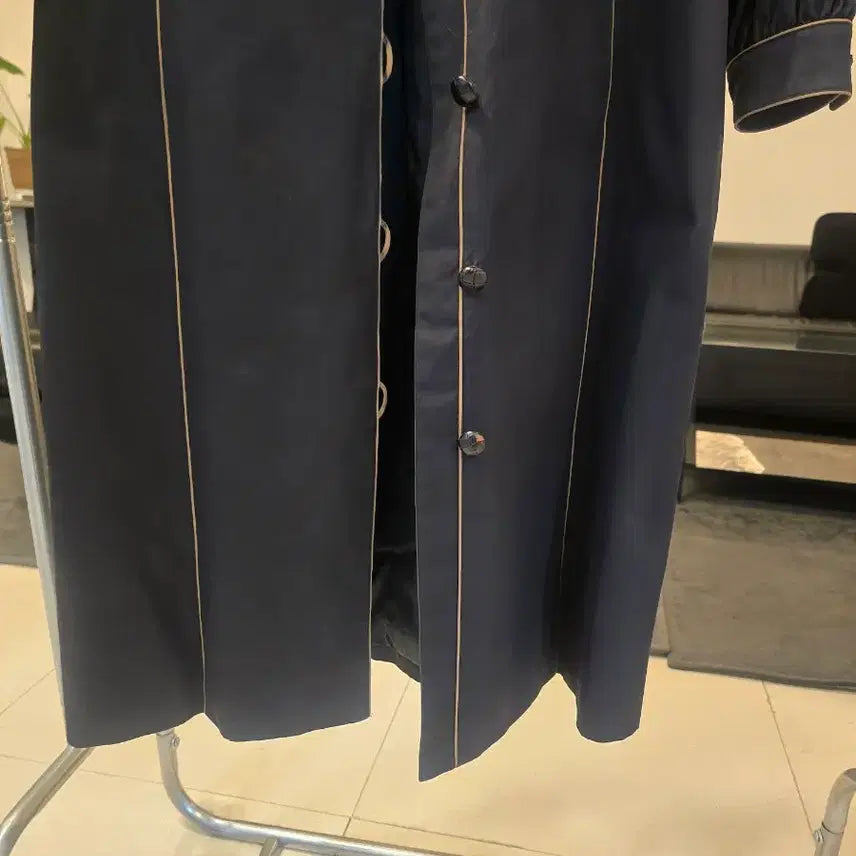 [BUNJANG] Yves Saint Laurent High Neck Coat / 입생로랑  하이넥코트