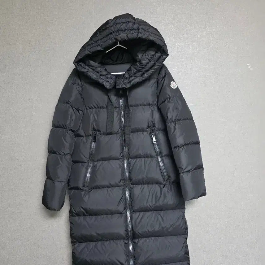 [BUNJANG] Moncler Long Black Hooded Down Padded Jacket / 몽클레어 블랙 롱패딩 후드패딩