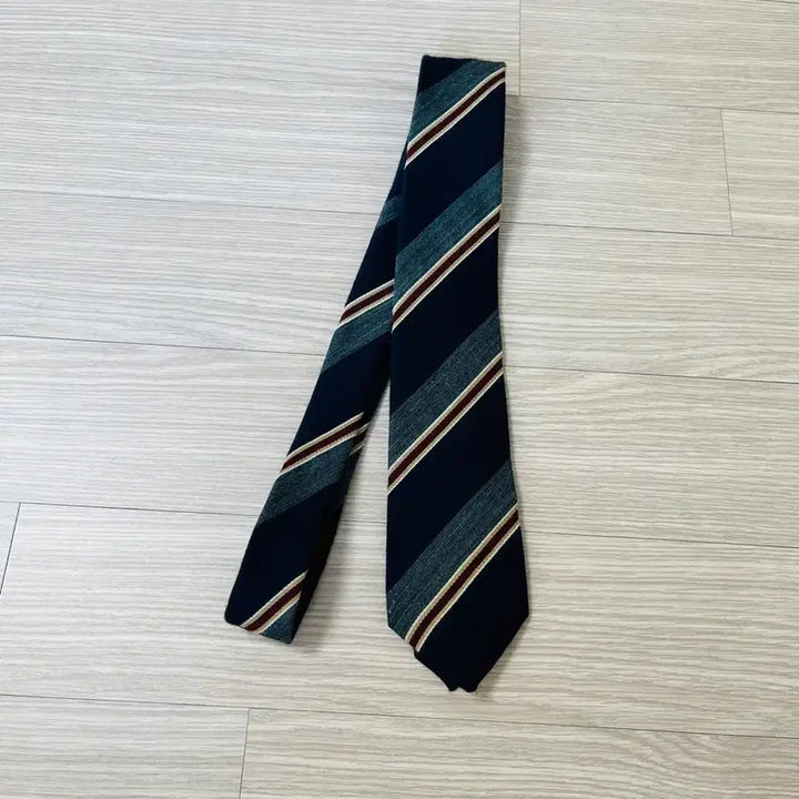 [BUNJANG] J.HASS Wool Blend Striped Necktie / 울혼방 스트라이프 넥타이