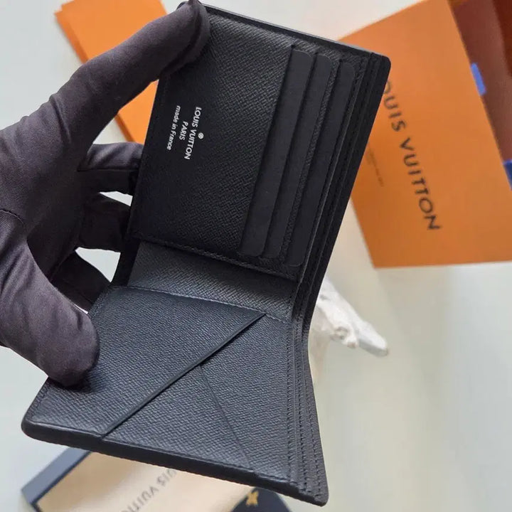 [BUNJANG] Louis Vuitton Monogram Eclipse Wallet / [새상품/정품/당일배송] 루이비통 모노그램 이클립스 반지갑