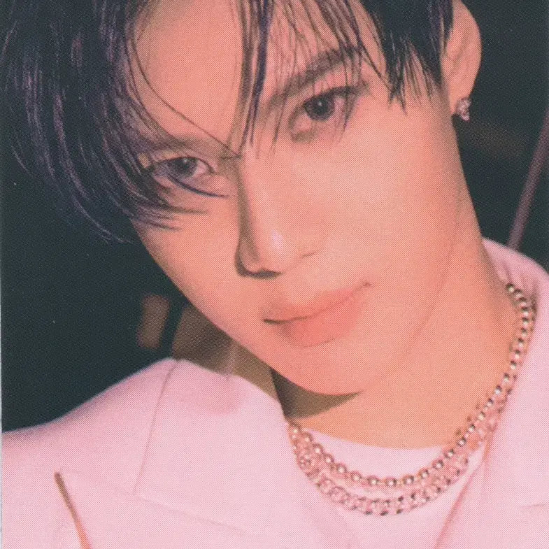 [BUNJANG] SuperM Taemin Airpods Case Photocard Included / (미개봉) 슈퍼엠 태민 에어팟케이스 포카포함