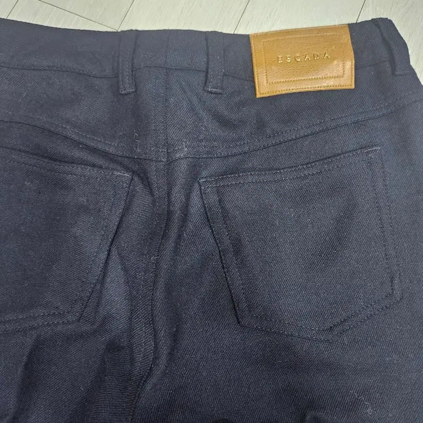 [BUNJANG] Escada Navy Bootcut Women&