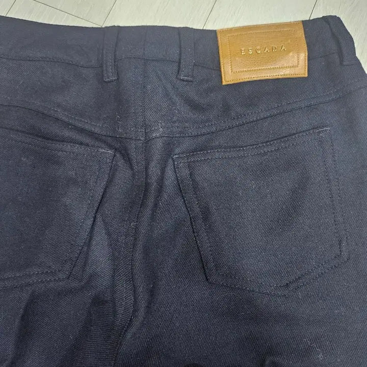 [BUNJANG] Escada Navy Bootcut Women&