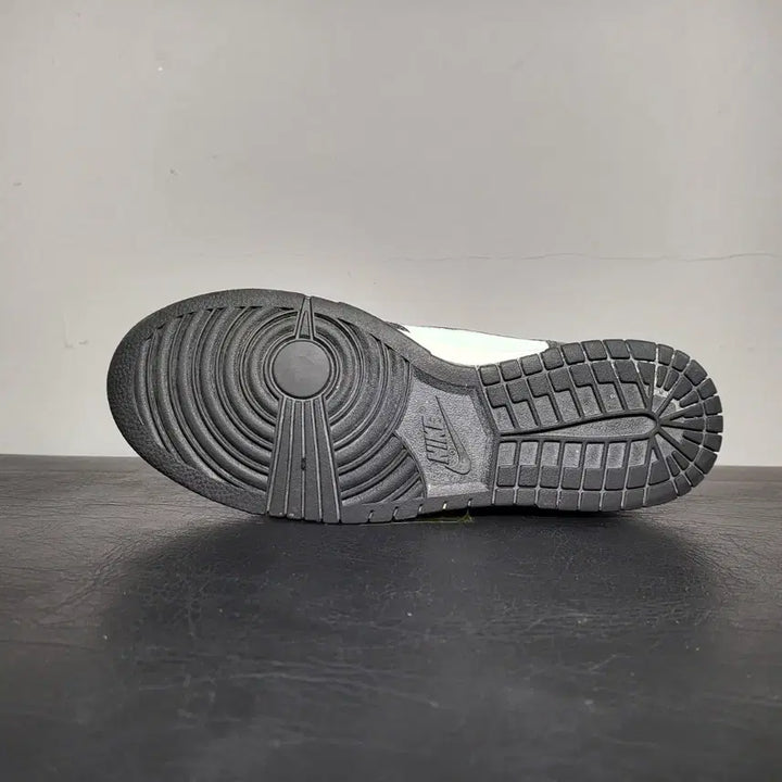 [BUNJANG] Nike Sneakers 265mm / 나이키 운동화 265m