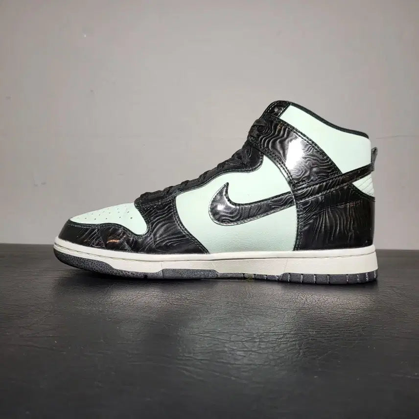 [BUNJANG] Nike Sneakers 265mm / 나이키 운동화 265m