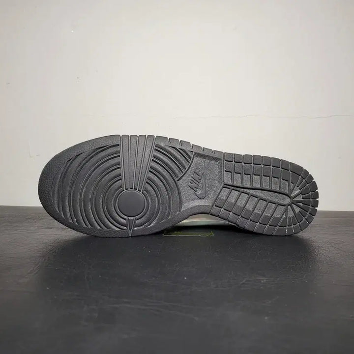 [BUNJANG] Nike Sneakers 265mm / 나이키 운동화 265m