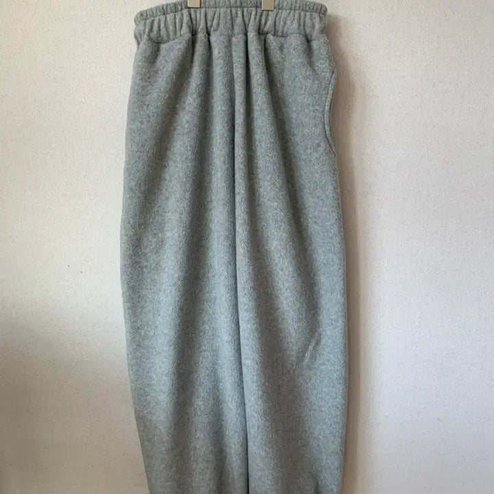 [BUNJANG] Urban Room Bear Fleece Jogger Gray / 어반룸 곰돌이 후리스조거 그레이