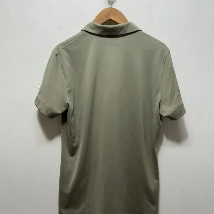[BUNJANG] National Geographic Khaki Polo Shirt (S) / 내셔널지오그래픽 카키색 반팔 폴로티셔츠 S