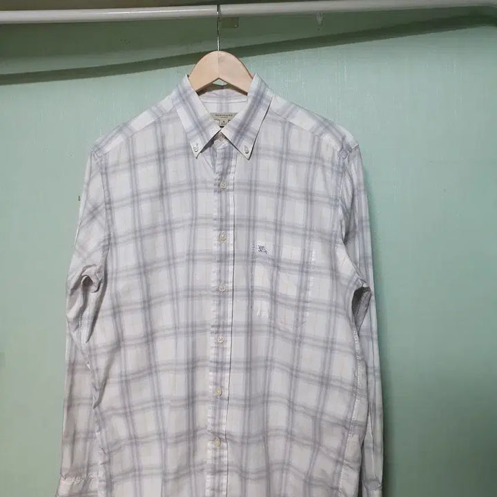 [BUNJANG] Burberry Check Shirt (Size M) / 버버리 체크 셔츠 M 100
