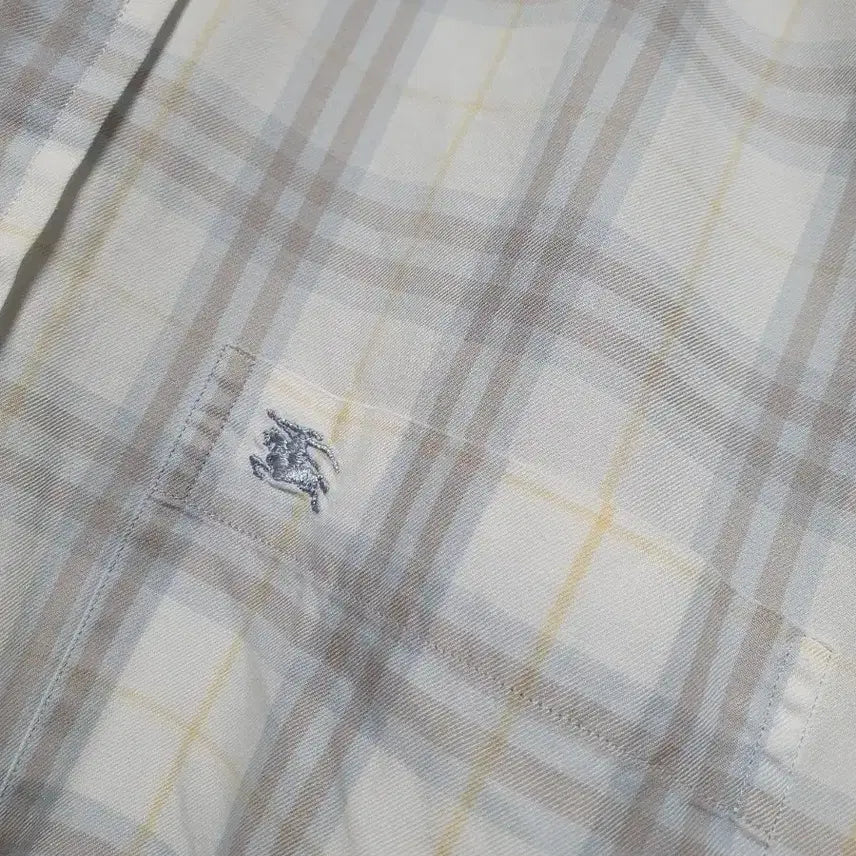 [BUNJANG] Burberry Check Shirt (Size M) / 버버리 체크 셔츠 M 100