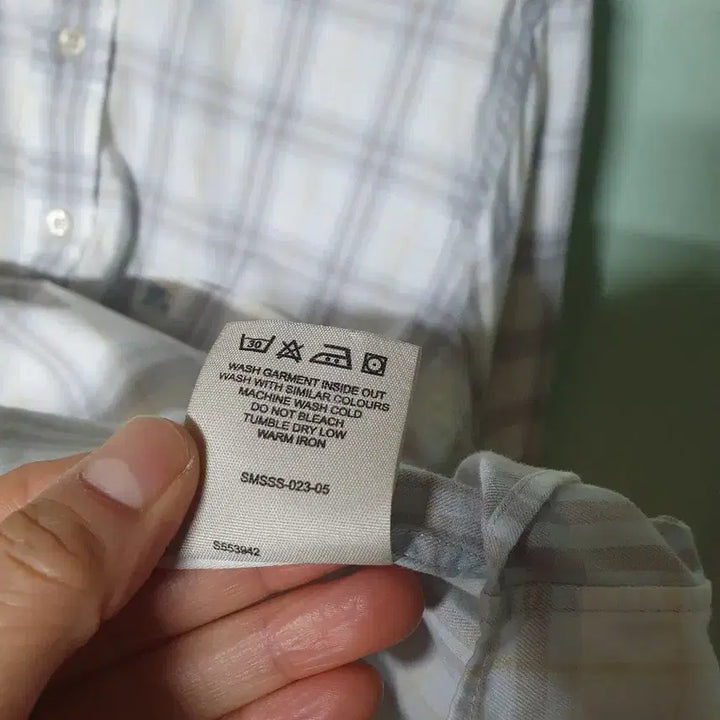 [BUNJANG] Burberry Check Shirt (Size M) / 버버리 체크 셔츠 M 100