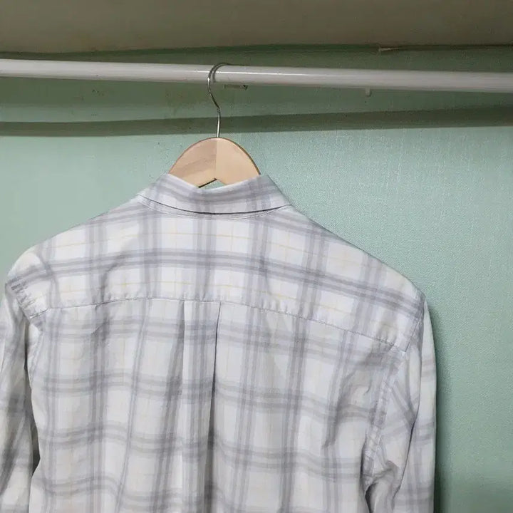 [BUNJANG] Burberry Check Shirt (Size M) / 버버리 체크 셔츠 M 100