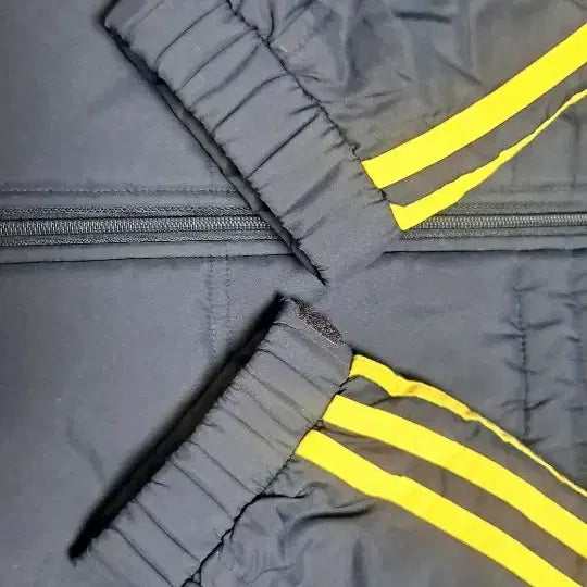 [BUNJANG] Adidas & Nike Bundle Set - Jacket & Training Top / 남성여성 아디다스간절기용패딩점퍼.나이키트레이닝상의 일괄만판매합니다