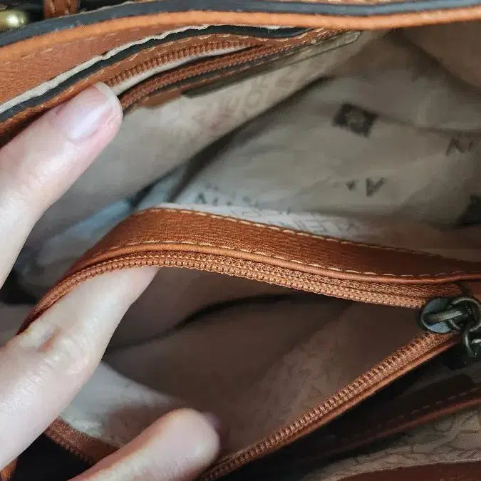 [BUNJANG] Anne Klein Brown Leather Shoulder Bag / 앤클라인 가방 브라운 가죽 숄더백 크로스백