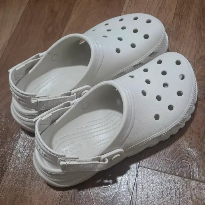 [BUNJANG] Crocs Duet Max II Stucco Beige Shoes / 크록스 새상품 듀엣맥스2 스투코베이지 m7 260