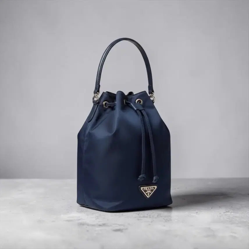 [BUNJANG] Prada Nylon Drawstring Bucket Bag Pouch / 프라다 버킷백 파우치 리폼 복조리