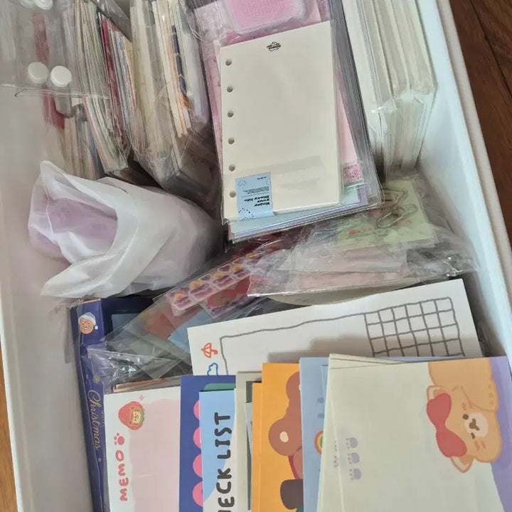 [BUNJANG] Bundle Set of Diary Accessories / 다꾸처분 마테띵 다이어리 떡메 배경지 일괄처분