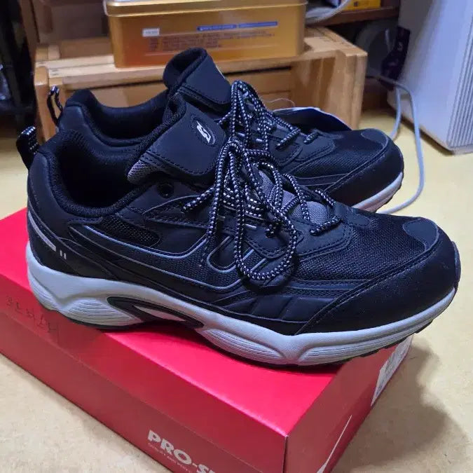 [BUNJANG] Prospecs Roadmaster Sneakers / 프로스펙스 로드마스터 사이즈 280 새상품에 택배비포함 입니다