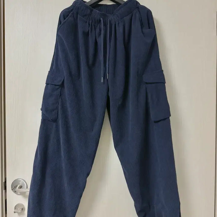 [BUNJANG] Baon Haus Navy Corduroy Cargo Jogger Pants / Baon Haus 네이비 코듀로이 카고 조거팬츠/unisex