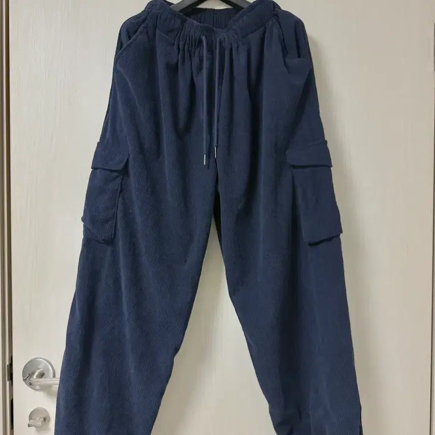 [BUNJANG] Baon Haus Navy Corduroy Cargo Jogger Pants / Baon Haus 네이비 코듀로이 카고 조거팬츠/unisex