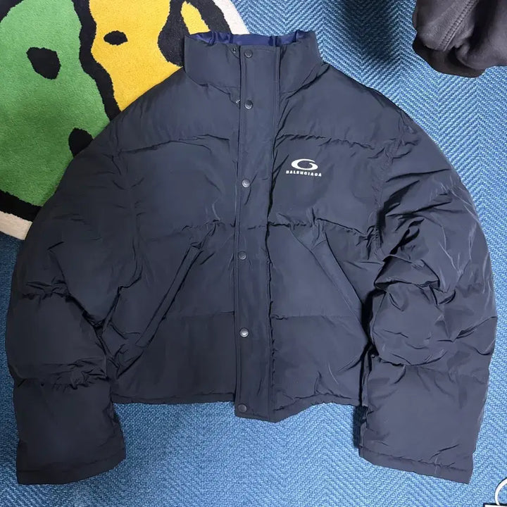 [BUNJANG] Reversible Loop Icon Padded Jacket / [2]발렌시아가 리버시블 루프 아이콘 패딩