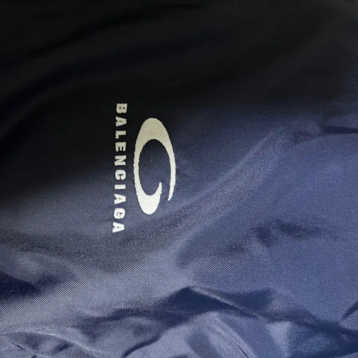 [BUNJANG] Reversible Loop Icon Padded Jacket / [2]발렌시아가 리버시블 루프 아이콘 패딩