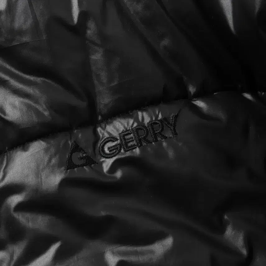 [BUNJANG] GERRY Oversized Reversible Fleece Jacket / GERRY Oversized Reversible Fleece Jacket