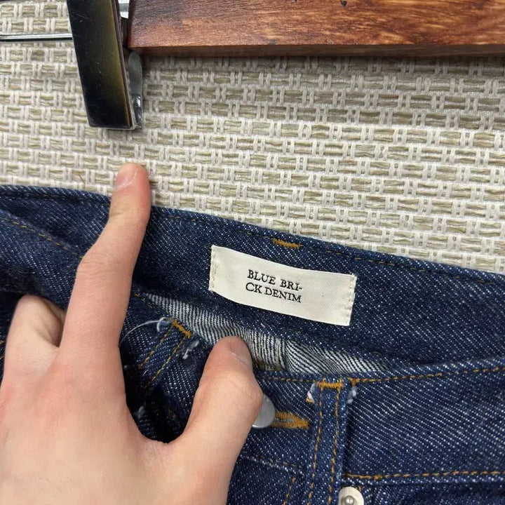 [SOLD OUT] 빈티지 일자핏 데님 청바지 23인치 M10979