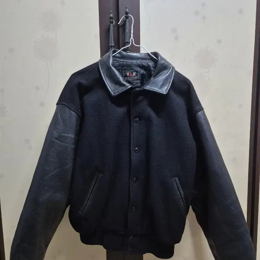 [BUNJANG] VAN JAC Varsity Jacket Black Leather / [L]90s VAN JAC 바시티 자켓 블랙 소가죽 래더 100 M L