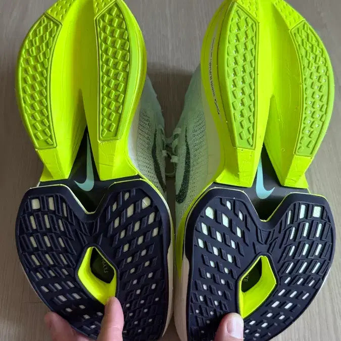 [BUNJANG] Nike Air Zoom Alphafly Next 2 US7 Running Shoes / 나이키 에어 줌 알파 플라이 넥스트 2 US7 250