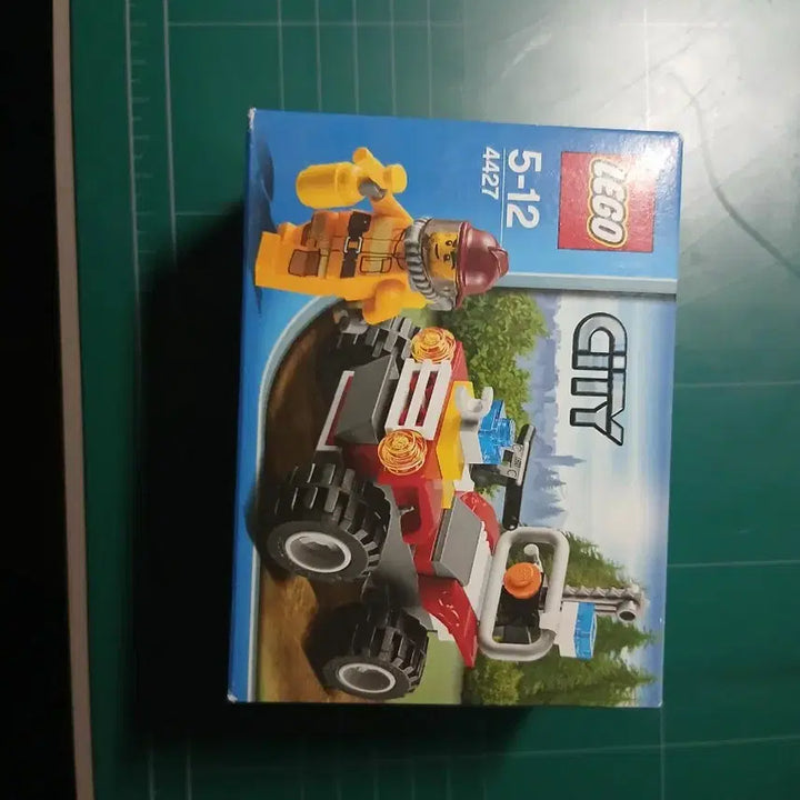 [BUNJANG] Lego City 7942 &amp; 4427 Bundle Set / 레고 시티 7942,4427 misb 일괄
