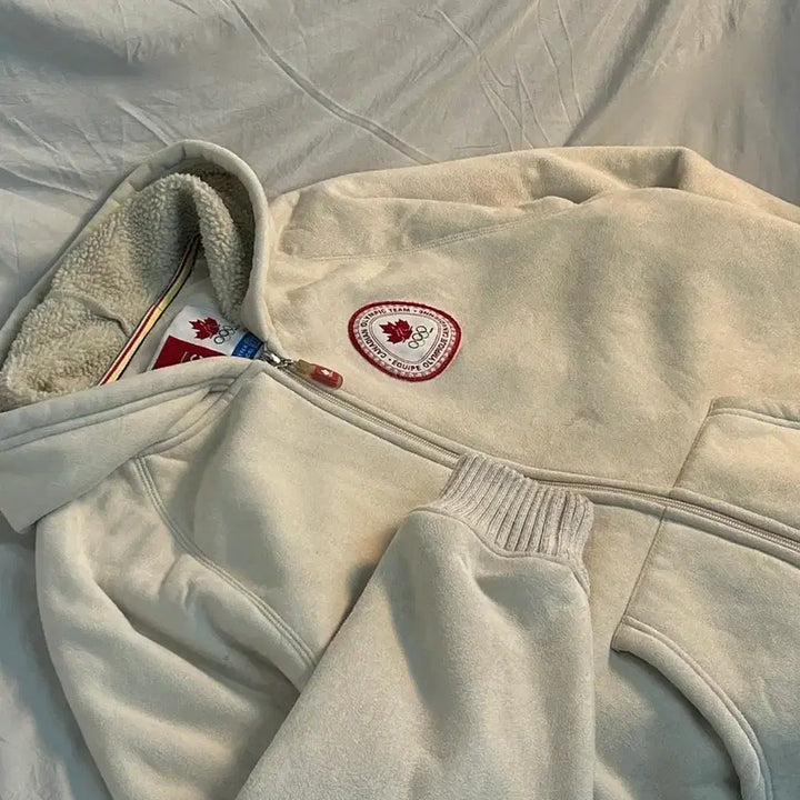 [BUNJANG] Hudson Bay Canada Olympic Hooded Jacket / Hudson Bay 2006 올림픽 캐나다 후드 자켓