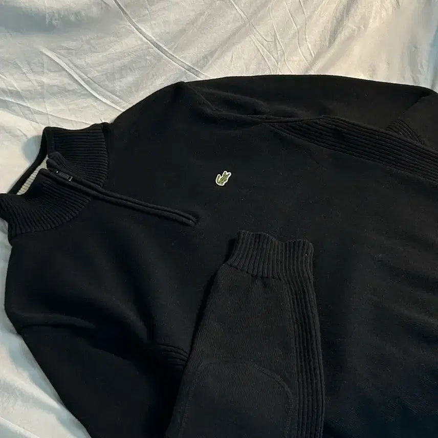 [BUNJANG] Lacoste Black Arm Patch Half-Zip Knit / 라코스테 블랙 암패치 하프집업 니트
