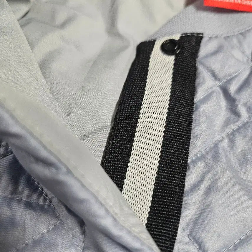 [BUNJANG] Nike Women's Quilted Blouson PrimaLoft Jacket / 나이키 여성xs 퀼팅 블루종 프리마로프트 자켓