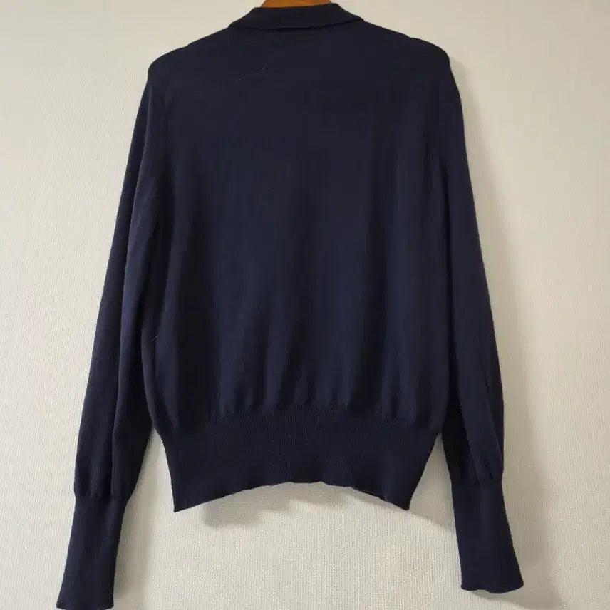 [BUNJANG] Pentagon Flower Embroidery Navy Cardigan / [레니본]펜타지온 꽃자수 네이비 가디건