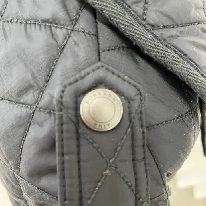 [BUNJANG] Burberry Brit Black Quilted Jacket S / 버버리 브릿 블랙 퀼팅 자켓 S 정품