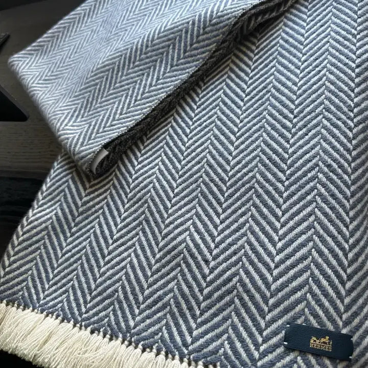 [BUNJANG] Hermes Herringbone Cashmere Muffler / 에르메스 헤링본 캐시미어 머플러