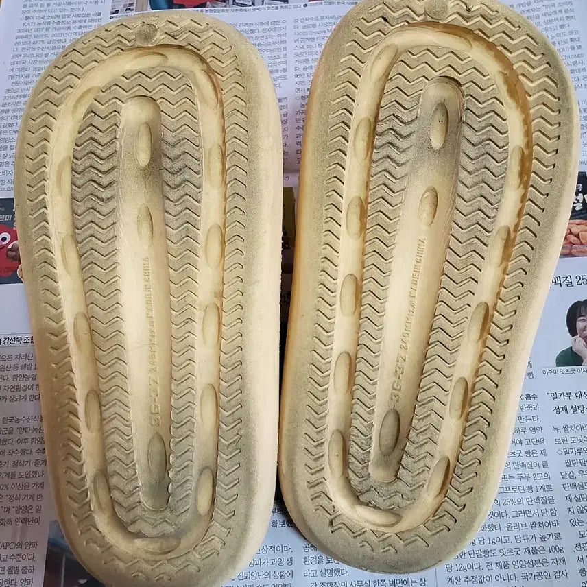 [BUNJANG] Rabbit Character Crocs / 토끼 캐릭터 크록스