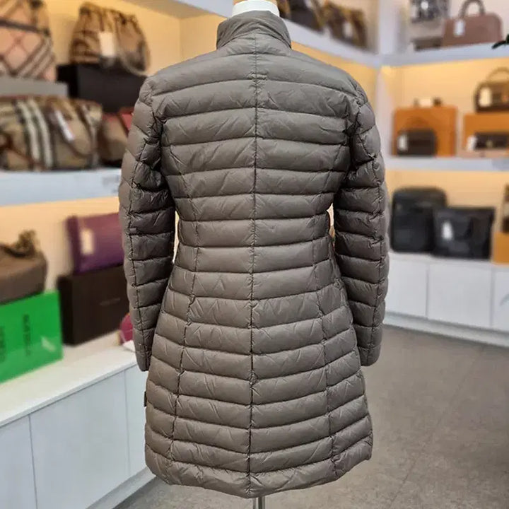 [BUNJANG] Moncler Anthony Lightweight Slim Padded Jacket (Women's) / 몽클레어 앤조니 경량 슬림 패딩 여성용 3사이즈 미사용 4938300