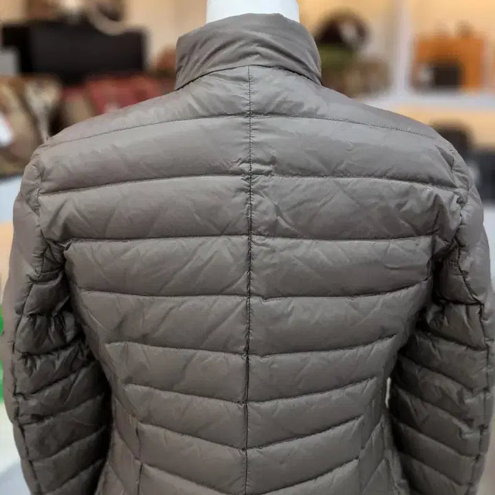 [BUNJANG] Moncler Anthony Lightweight Slim Padded Jacket (Women's) / 몽클레어 앤조니 경량 슬림 패딩 여성용 3사이즈 미사용 4938300